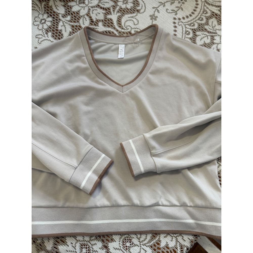 Stylus Womens V-Neck Sweatshirt Beige Striped Ribbed Trim Pullover XS